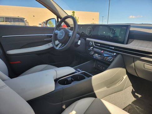 New 2025 Hyundai Sonata Limited image 26