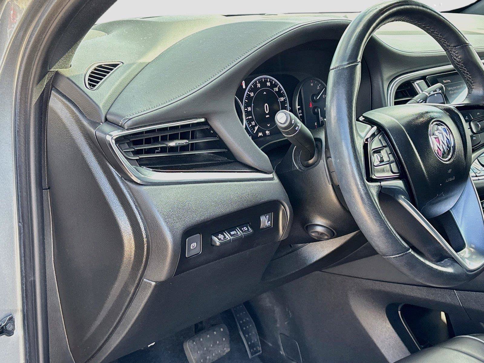 Used 2023 Buick Enclave Avenir w/ Avenir Technology Package FWD image 10