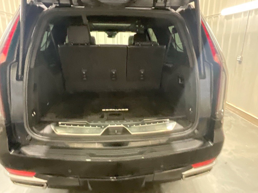 Used 2021 Cadillac Escalade ESV Premium Luxury AWD/4WD image 29