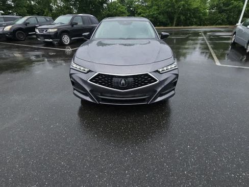 Used 2023 Acura TLX FWD image 3