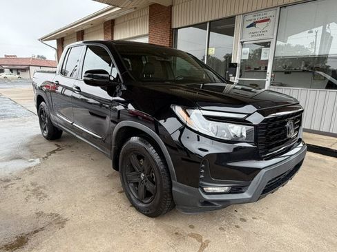 Used 2021 Honda Ridgeline Black Edition image 3