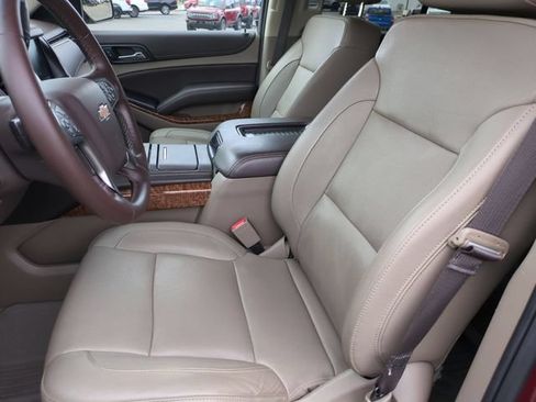 Used 2019 Chevrolet Tahoe Premier AWD/4WD image 15