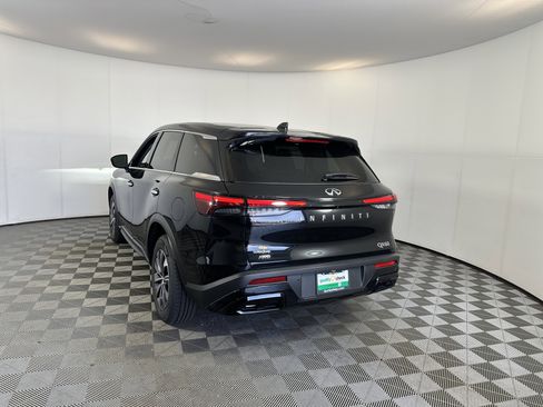 Used 2023 INFINITI QX60 Pure image 9