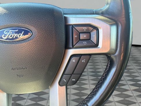 Used 2019 Ford F150 Platinum w/ Equipment Group 701A Luxury image 49