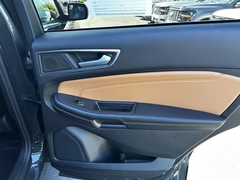 Certified 2024 Ford Edge Titanium w/ Titanium Elite Package AWD/4WD image 41