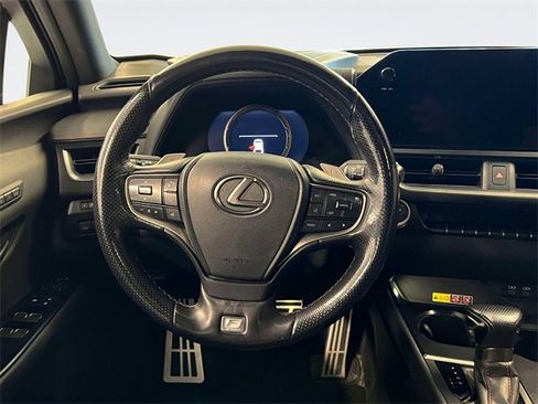 Used 2023 Lexus UX 250h F Sport image 14