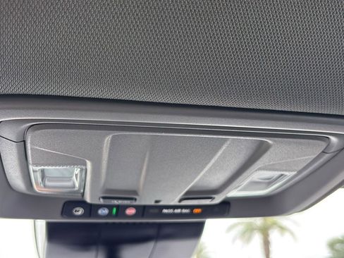 Certified 2025 GMC Sierra 3500 Pro image 33