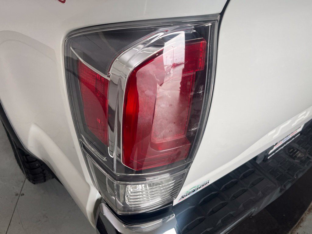 Used 2023 Toyota Tacoma TRD Off-Road AWD/4WD image 44