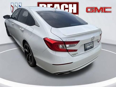 Used 2018 Honda Accord Sport image 6