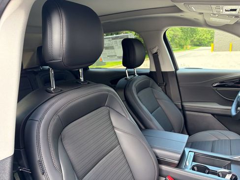 New 2026 Lincoln Nautilus Reserve w/ Jet Appearance Package AWD/4WD image 27