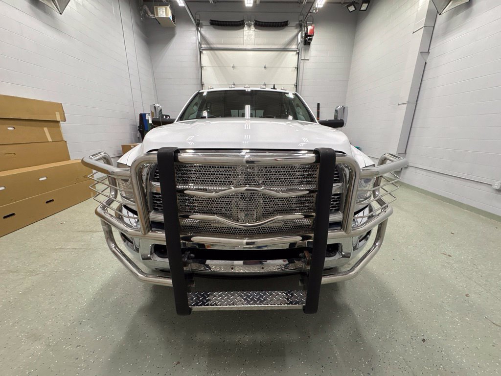 Used 2014 RAM 3500 Laramie AWD/4WD image 9