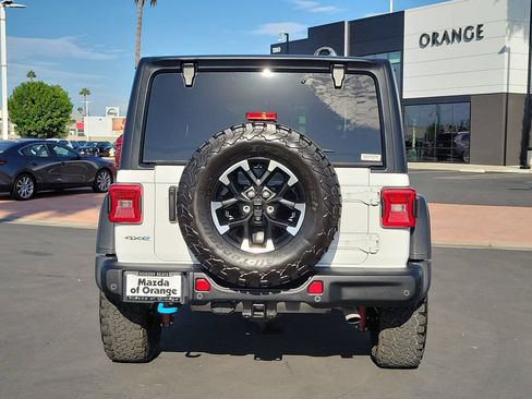 Used 2024 Jeep Wrangler Unlimited Rubicon 4xe w/ Capability Package AWD/4WD image 25