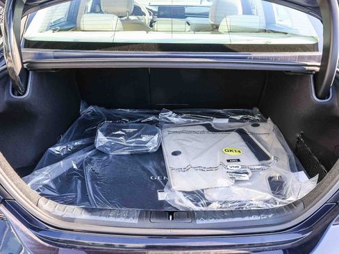 New 2026 Genesis G70 2.5T Prestige image 14