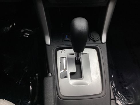 Used 2015 Subaru Forester 2.5i Premium w/ Popular Package #2 image 37