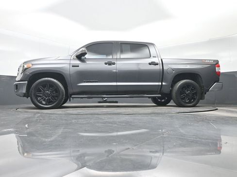 Used 2019 Toyota Tundra SR5 w/ SR5 Upgrade Package RWD image 27