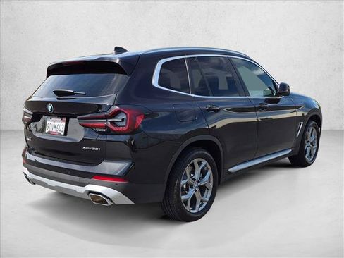 Used 2023 BMW X3 xDrive30i w/ Premium Package AWD/4WD image 3