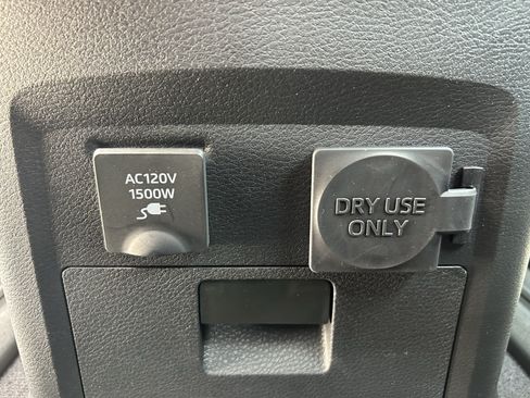 Certified 2025 Toyota Sienna Platinum AWD/4WD image 24
