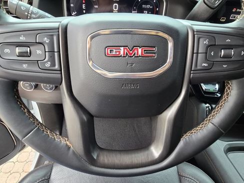 Used 2024 GMC Sierra 2500 AT4 w/ AT4 Premium Plus Package AWD/4WD image 26