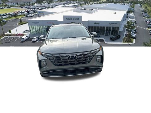Used 2022 Hyundai Tucson Limited FWD image 4