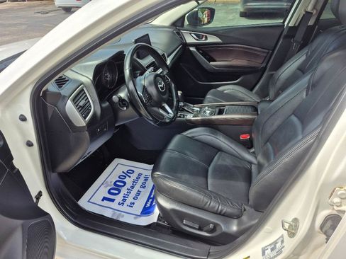 Used 2017 MAZDA MAZDA3 Touring FWD image 22