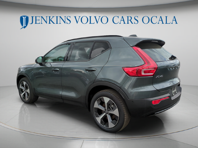 New 2026 Volvo XC40 B5 Plus w/ Protection Package Premier AWD/4WD image 5