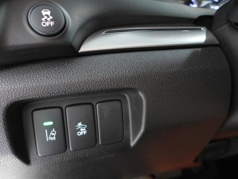 Used 2019 Acura ILX FWD image 19