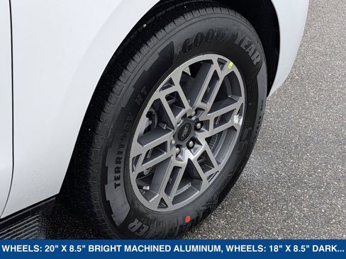 New 2026 Ford Expedition Active RWD image 17
