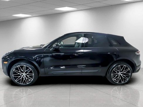 New 2025 Porsche Macan image 94