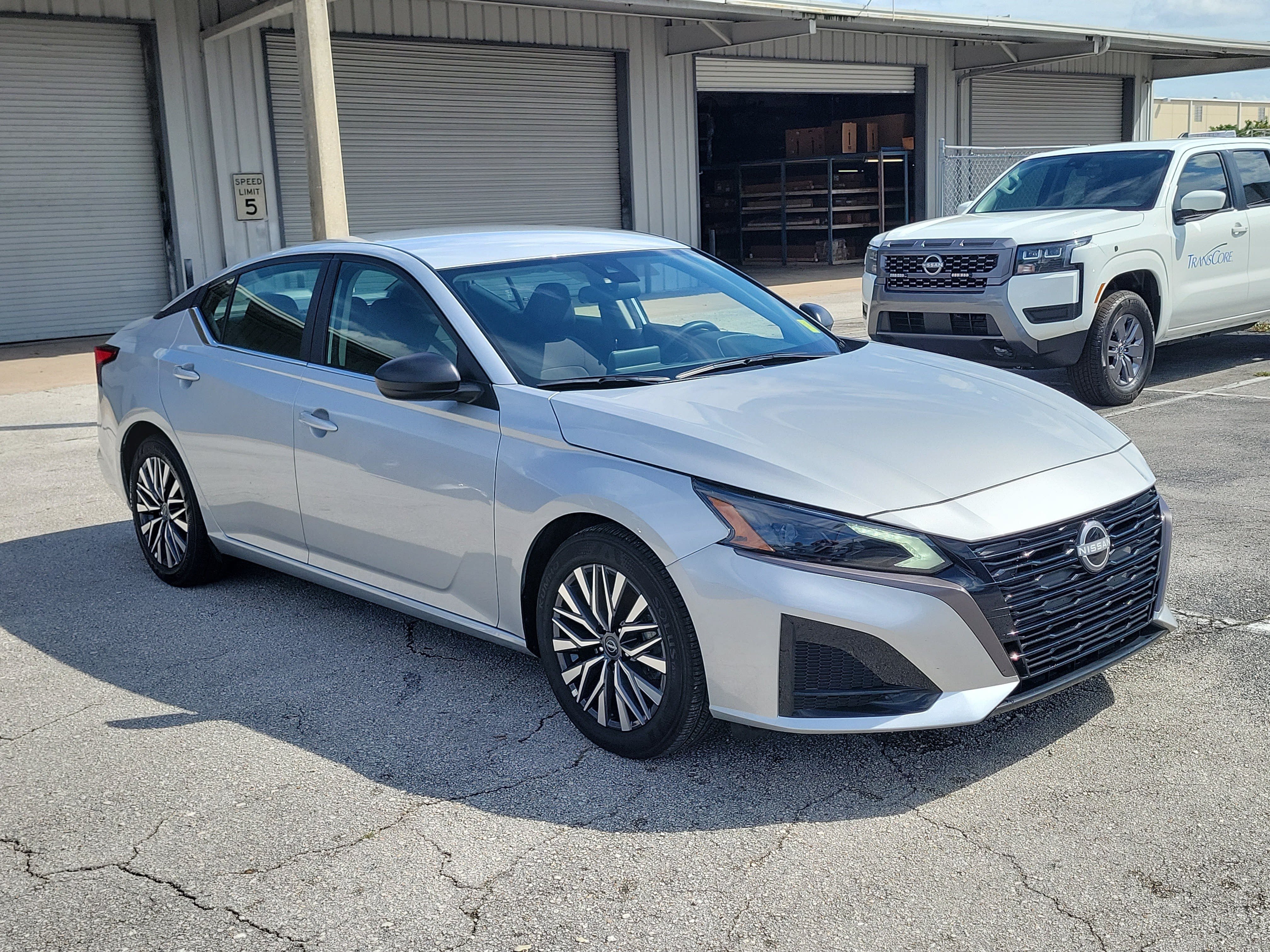 Certified 2026 Nissan Altima 2.5 SV FWD image 3