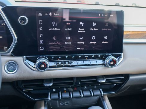 New 2026 GMC Canyon Denali image 14