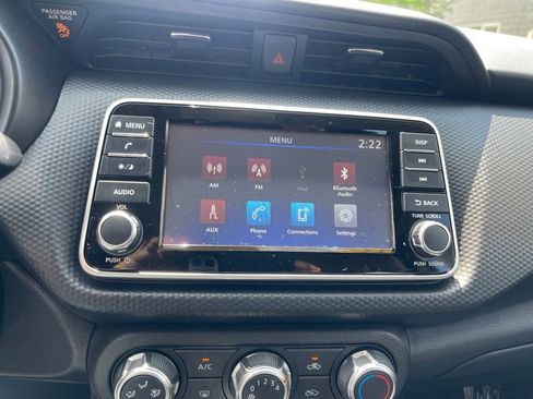 Used 2025 Nissan Kicks Play S FWD image 15