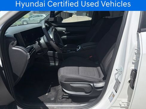 Certified 2026 Hyundai Santa Cruz SE FWD image 11