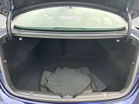 Used 2012 Hyundai Elantra Limited FWD image 11