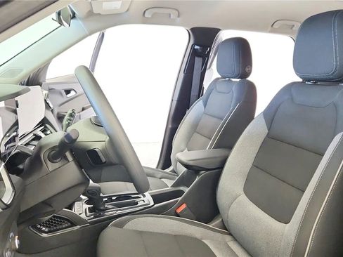 Used 2026 Chevrolet TrailBlazer LT image 27