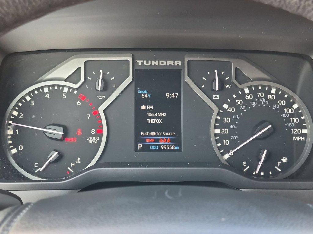 Used 2022 Toyota Tundra Limited w/ Power Package AWD/4WD image 12