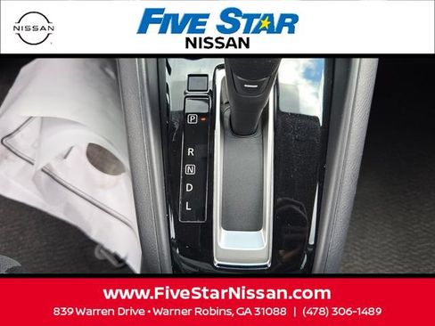 Used 2025 Nissan Versa SV w/ Trunk Package FWD image 19