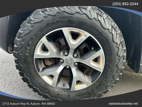 Used 2016 Jeep Cherokee Trailhawk w/ Leather Interior Group image 7