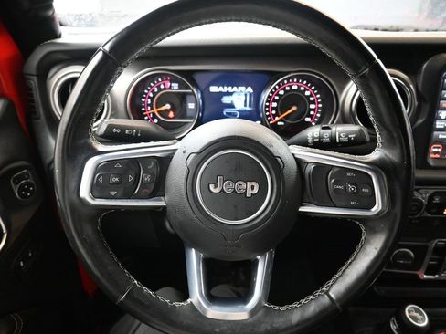 Used 2020 Jeep Wrangler Unlimited Sahara w/ Uconnect 4C Nav & Sound Group image 26
