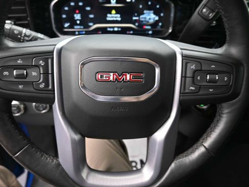 Used 2022 GMC Sierra 1500 Elevation image 6