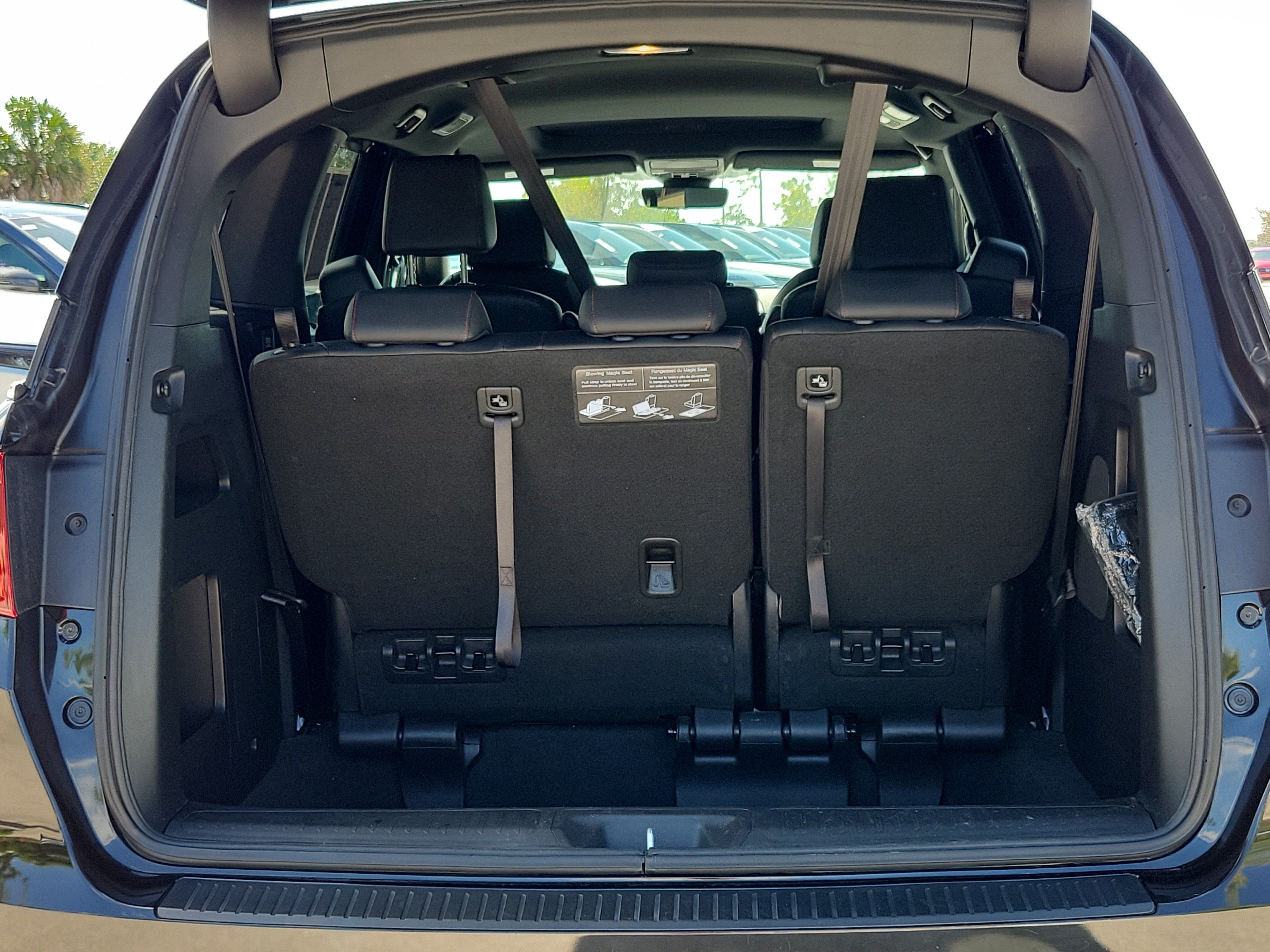 Used 2024 Honda Odyssey Sport image 10