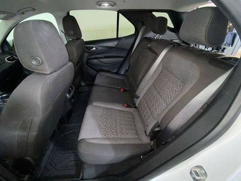 Used 2023 Chevrolet Equinox LT FWD image 15