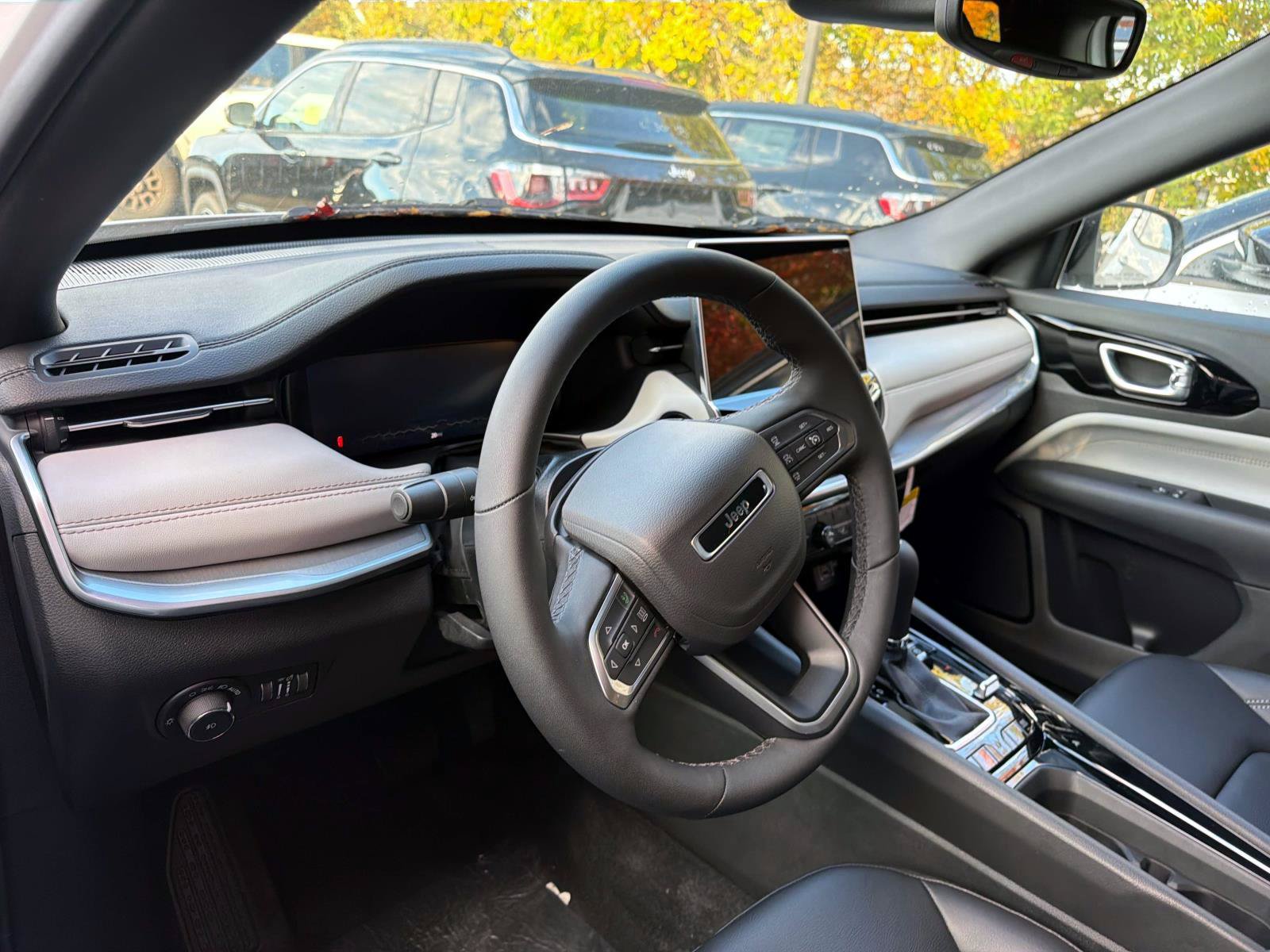 New 2026 Jeep Compass Limited AWD/4WD image 8