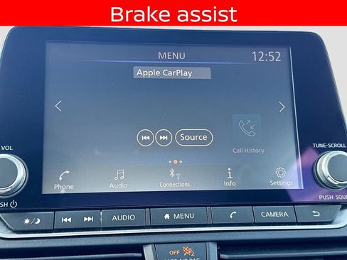 Used 2025 Nissan Altima 2.5 SV image 11