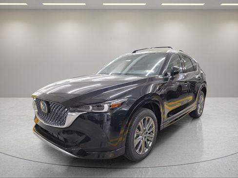 Certified 2025 MAZDA CX-5 Signature AWD/4WD image 1