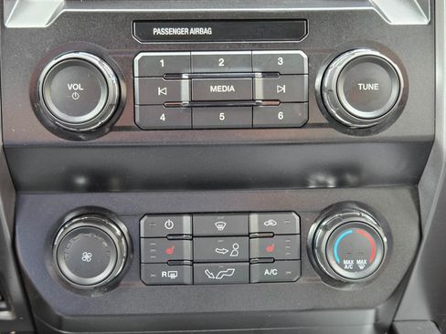 Used 2020 Ford F150 XLT w/ Equipment Group 302A Luxury image 22