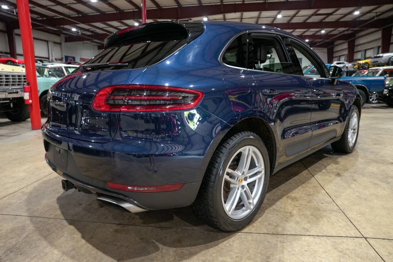 Used 2018 Porsche Macan AWD/4WD image 8