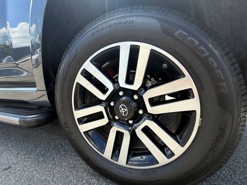 Used 2017 Toyota 4Runner Limited RWD image 26