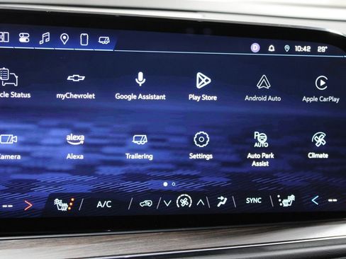 Used 2025 Chevrolet Suburban Z71 image 44