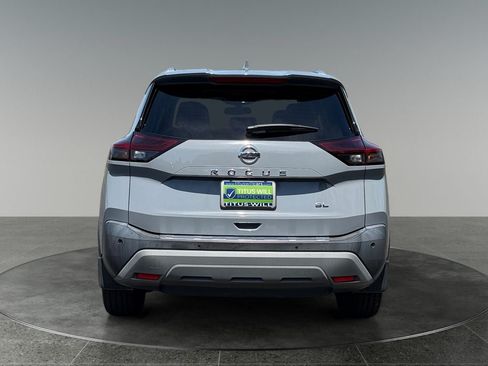 Used 2021 Nissan Rogue SL FWD image 8