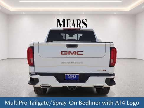 Used 2023 GMC Sierra 1500 AT4 w/ Technology Package AWD/4WD image 5